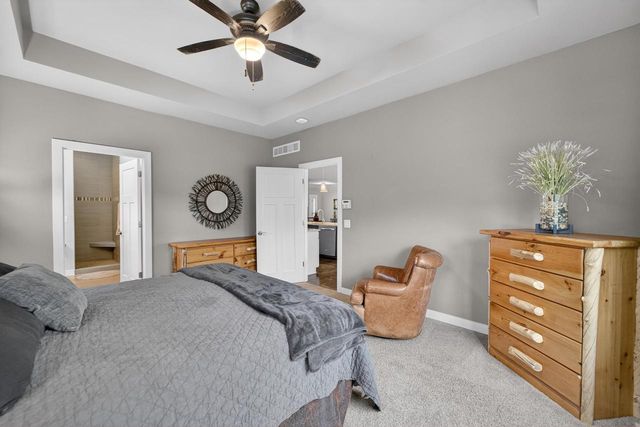 1013 Tara Lane, Waunakee, WI 53597