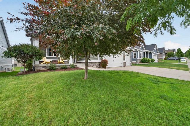 1013 Tara Lane, Waunakee, WI 53597