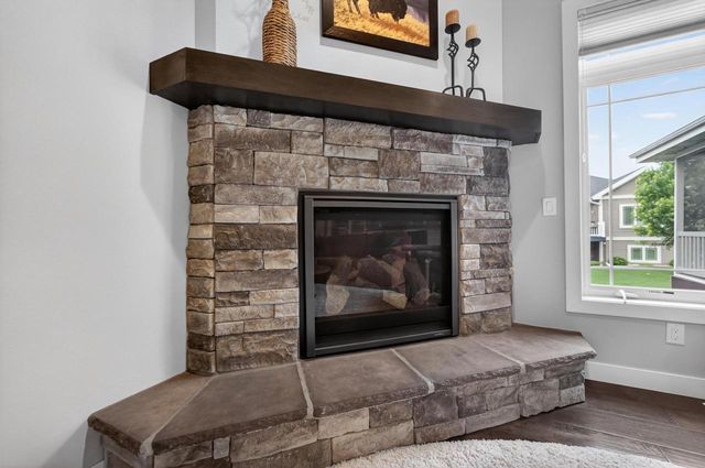 1013 Tara Lane, Waunakee, WI 53597