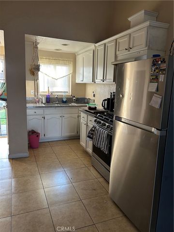 1335 W 3rd Street, San Bernardino, CA 92410