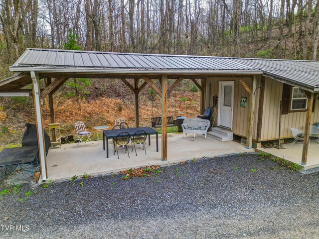 184 Davis Drive, Rogersville, TN 37857