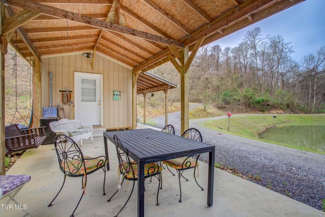 184 Davis Drive, Rogersville, TN 37857