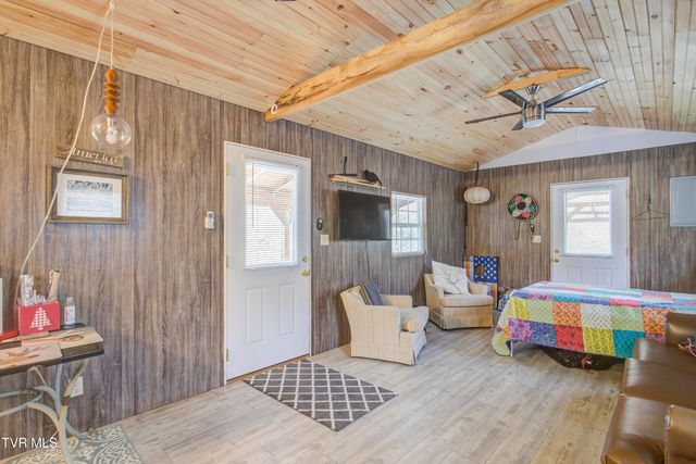 184 Davis Drive, Rogersville, TN 37857