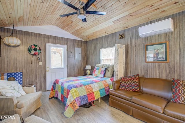 184 Davis Drive, Rogersville, TN 37857