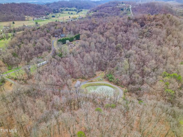 184 Davis Drive, Rogersville, TN 37857
