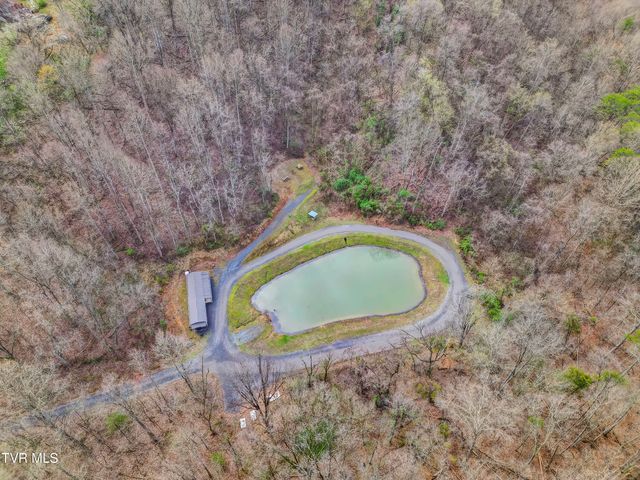 184 Davis Drive, Rogersville, TN 37857