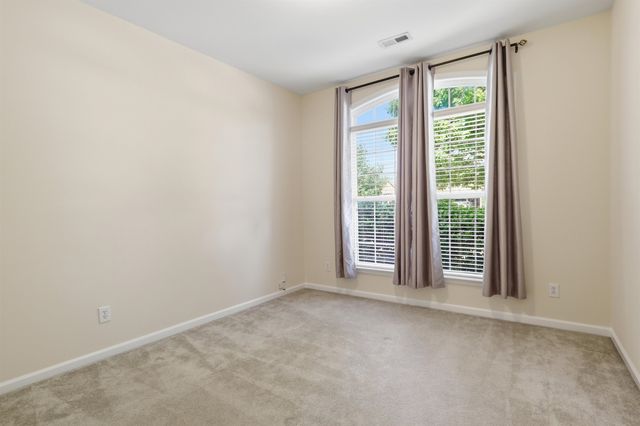 10 Hanging Moss Lane, Greenville, SC 29615