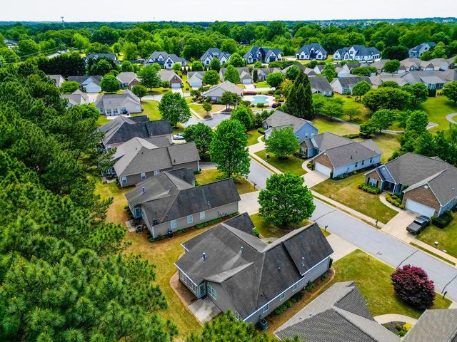 10 Hanging Moss Lane, Greenville, SC 29615