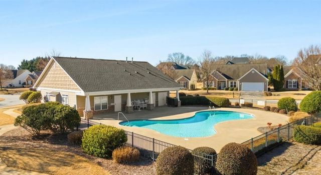 10 Hanging Moss Lane, Greenville, SC 29615