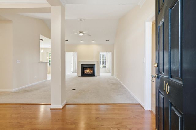 10 Hanging Moss Lane, Greenville, SC 29615
