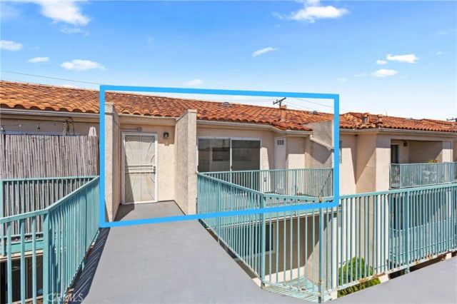 1121 Obispo Avenue 304, Long Beach, CA 90804