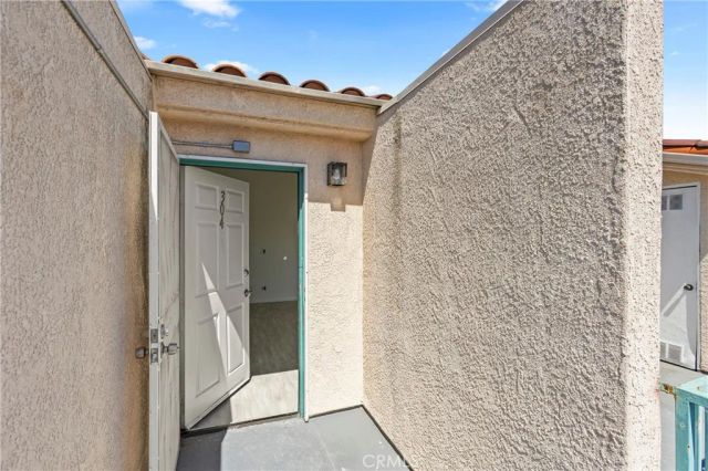 1121 Obispo Avenue 304, Long Beach, CA 90804