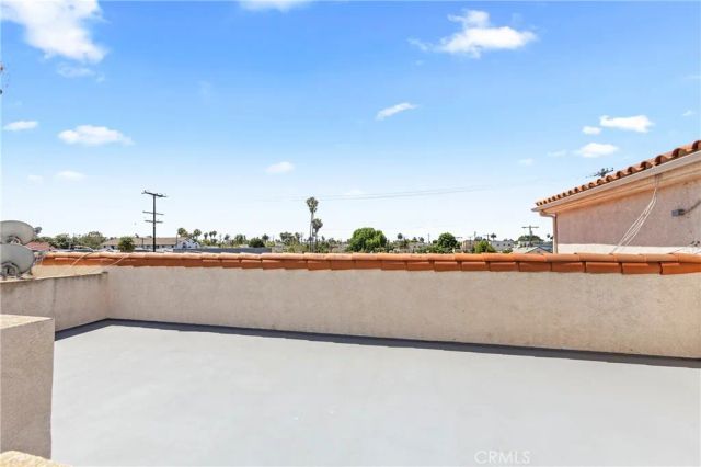 1121 Obispo Avenue 304, Long Beach, CA 90804