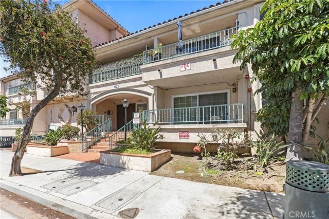 1121 Obispo Avenue 304, Long Beach, CA 90804