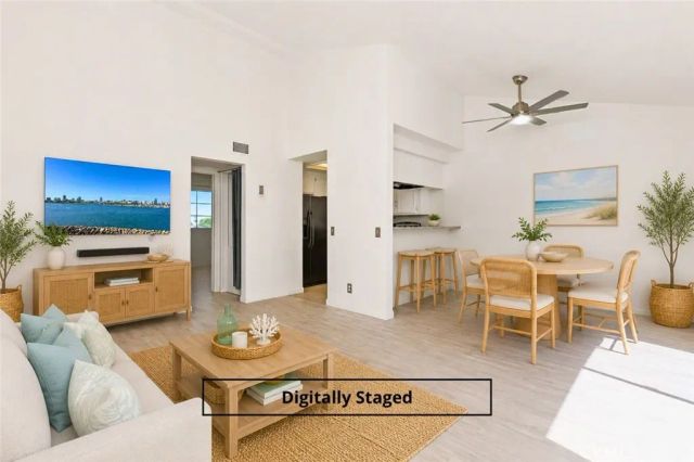 1121 Obispo Avenue 304, Long Beach, CA 90804
