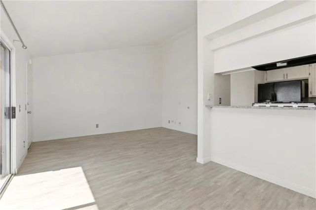 1121 Obispo Avenue 304, Long Beach, CA 90804