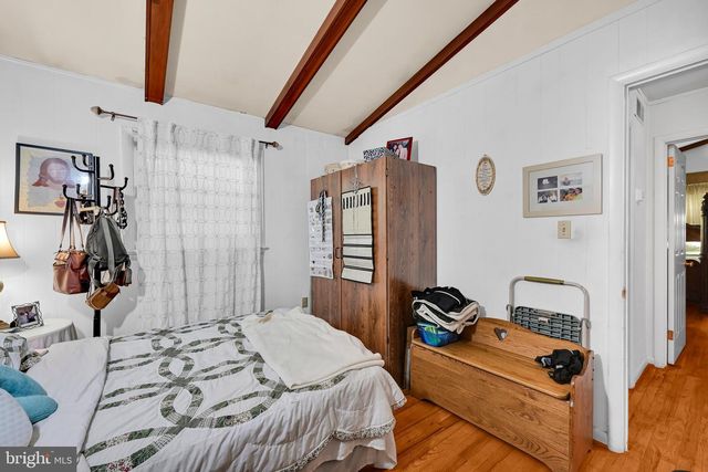 3093 LYNDANA DR, Lancaster, PA 17601