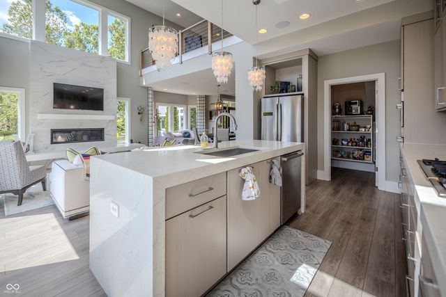 9681 Marina Village Drive, Indianapolis, IN 46256