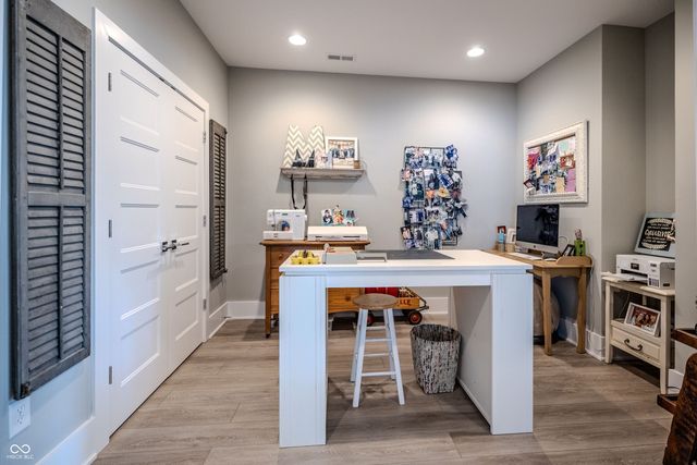 9681 Marina Village Drive, Indianapolis, IN 46256