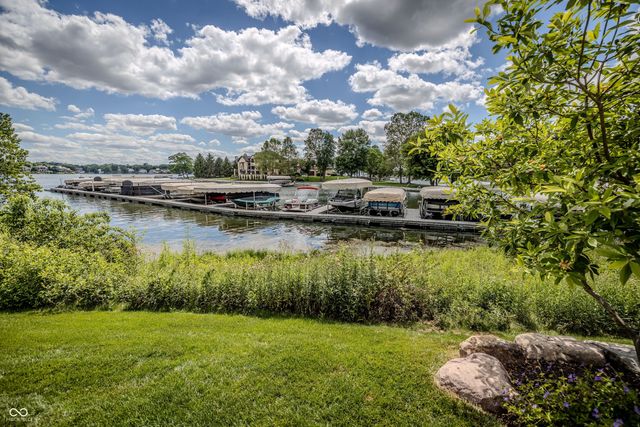 9681 Marina Village Drive, Indianapolis, IN 46256