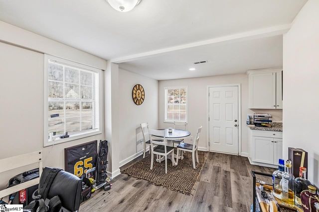 101 Pleasant Ridge Avenue, Greenville, SC 29605