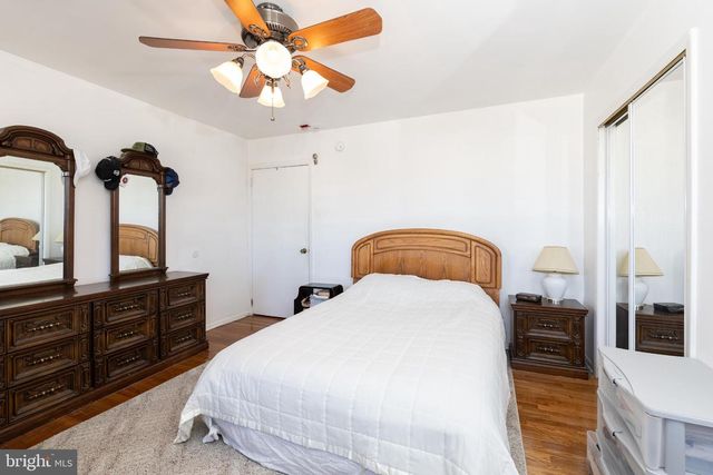 910 MOUNTAIN ST, Philadelphia, PA 19148