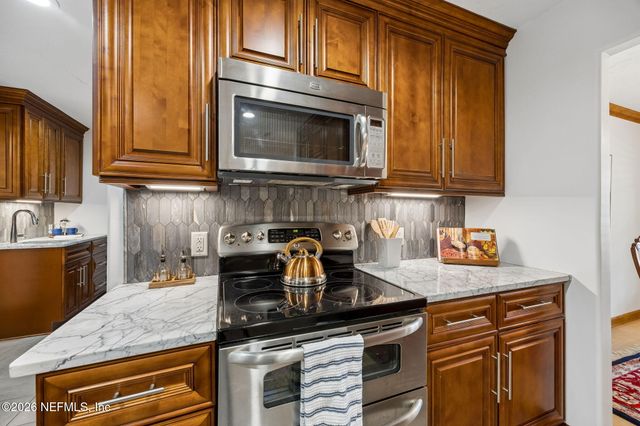 2538 HALPERNS Way, Middleburg, FL 32068