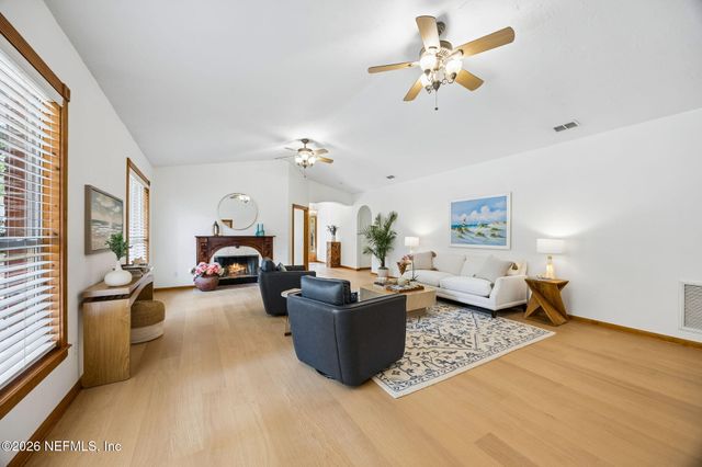 2538 HALPERNS Way, Middleburg, FL 32068