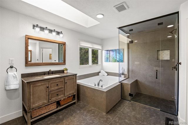 19227 E Costilla Place, Centennial, CO 80016