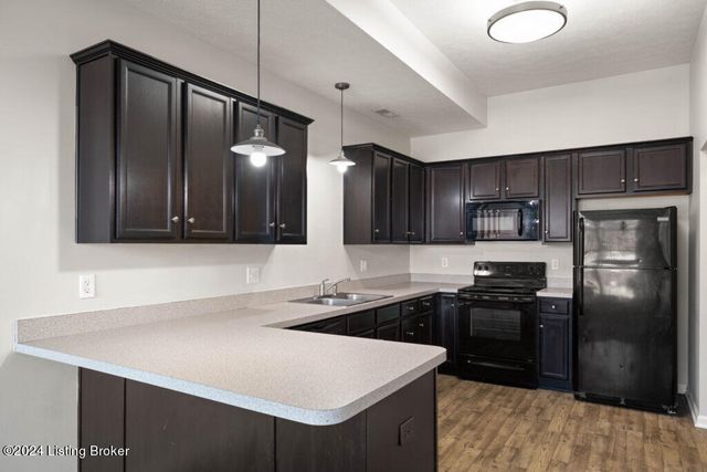 822 Northgate Blvd, 6, New Albany, IN 47150