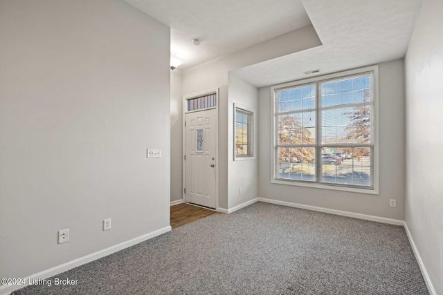 822 Northgate Blvd, 6, New Albany, IN 47150