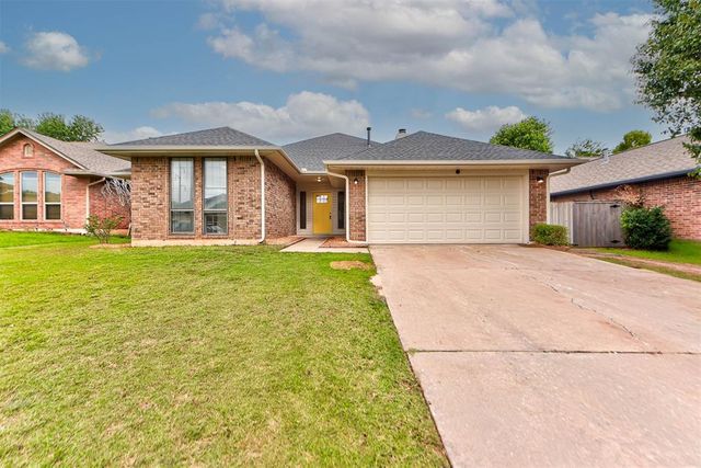8013 Wilshire Ridge Drive, Oklahoma City, OK 73132