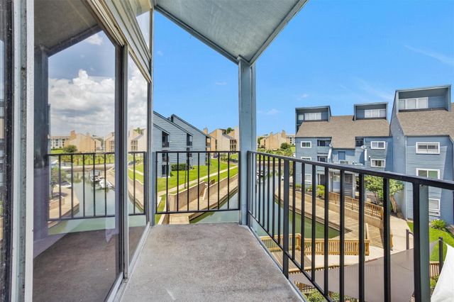 12500 Melville Drive 331C, Montgomery, TX 77356