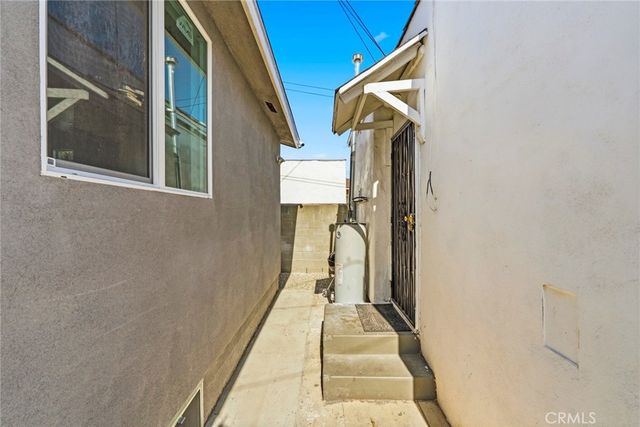 2500 Hill, Huntington Park, CA 90255
