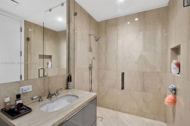 15701 Collins Ave 805, Sunny Isles Beach, FL 33160