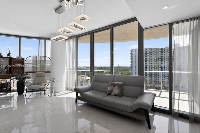 15701 Collins Ave 805, Sunny Isles Beach, FL 33160