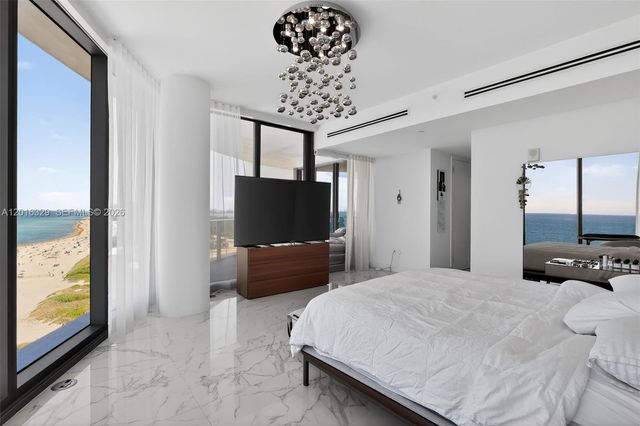 15701 Collins Ave 805, Sunny Isles Beach, FL 33160