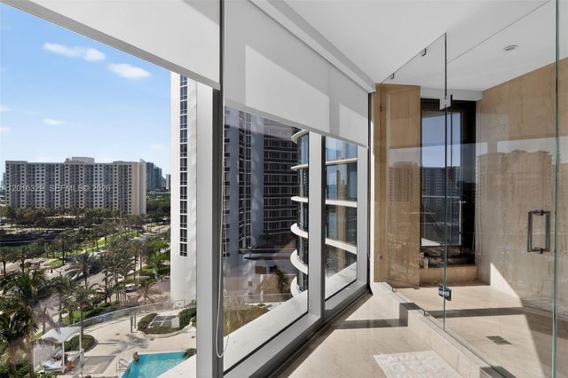 15701 Collins Ave 805, Sunny Isles Beach, FL 33160