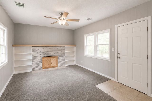 1121 N Ridgewood, Wichita, KS 67208