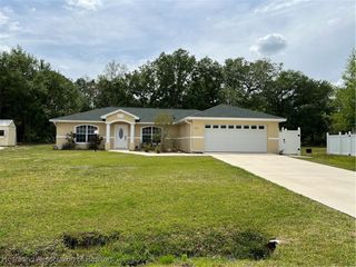 1071 Lake Carrie Drive, Lake Placid, FL 33852