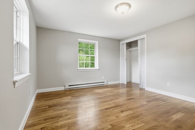 23 Frank St 6, Dracut, MA 01826