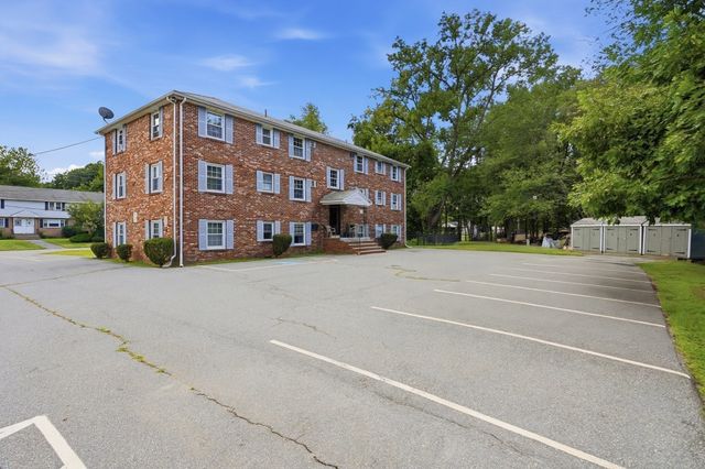 23 Frank St 6, Dracut, MA 01826