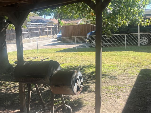 2814 Abston Drive, Mesquite, TX 75150