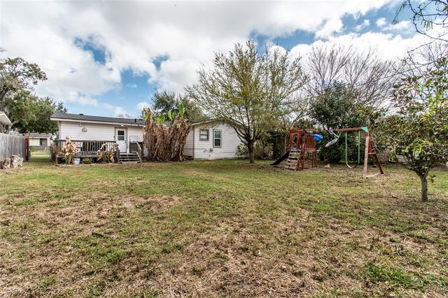 4021 Barnes St, Corpus Christi, TX 78411