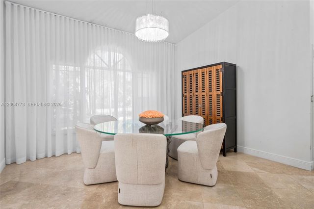 5750 SW 67 Ave, Miami, FL 33143