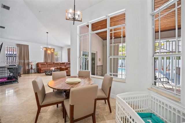 5750 SW 67 Ave, Miami, FL 33143