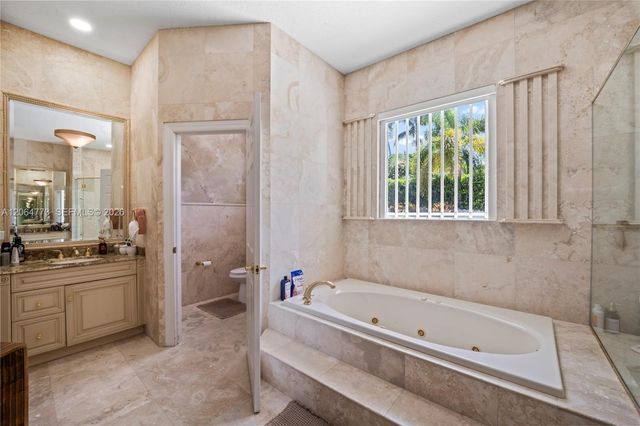 5750 SW 67 Ave, Miami, FL 33143