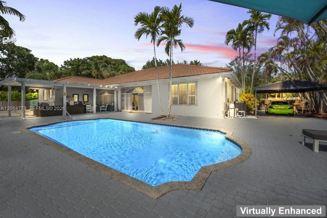 5750 SW 67 Ave, Miami, FL 33143