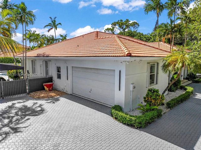 5750 SW 67 Ave, Miami, FL 33143