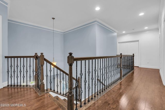 6 Van Note Court, Middletown, NJ 07748